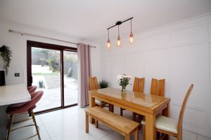 Kitchen/Diner- click for photo gallery